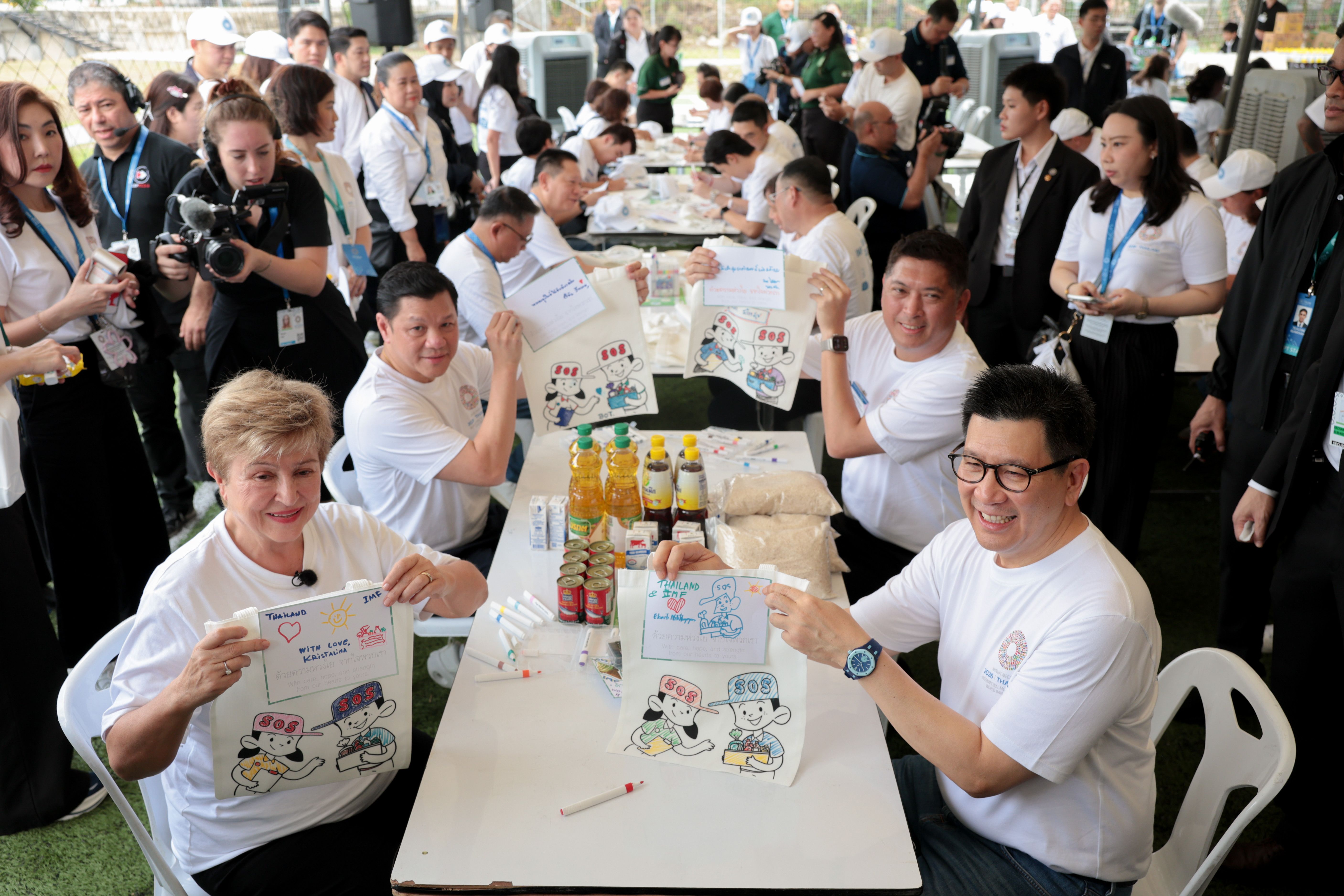 IMF CSR activity at Bo Farang Rim Nam community — 2