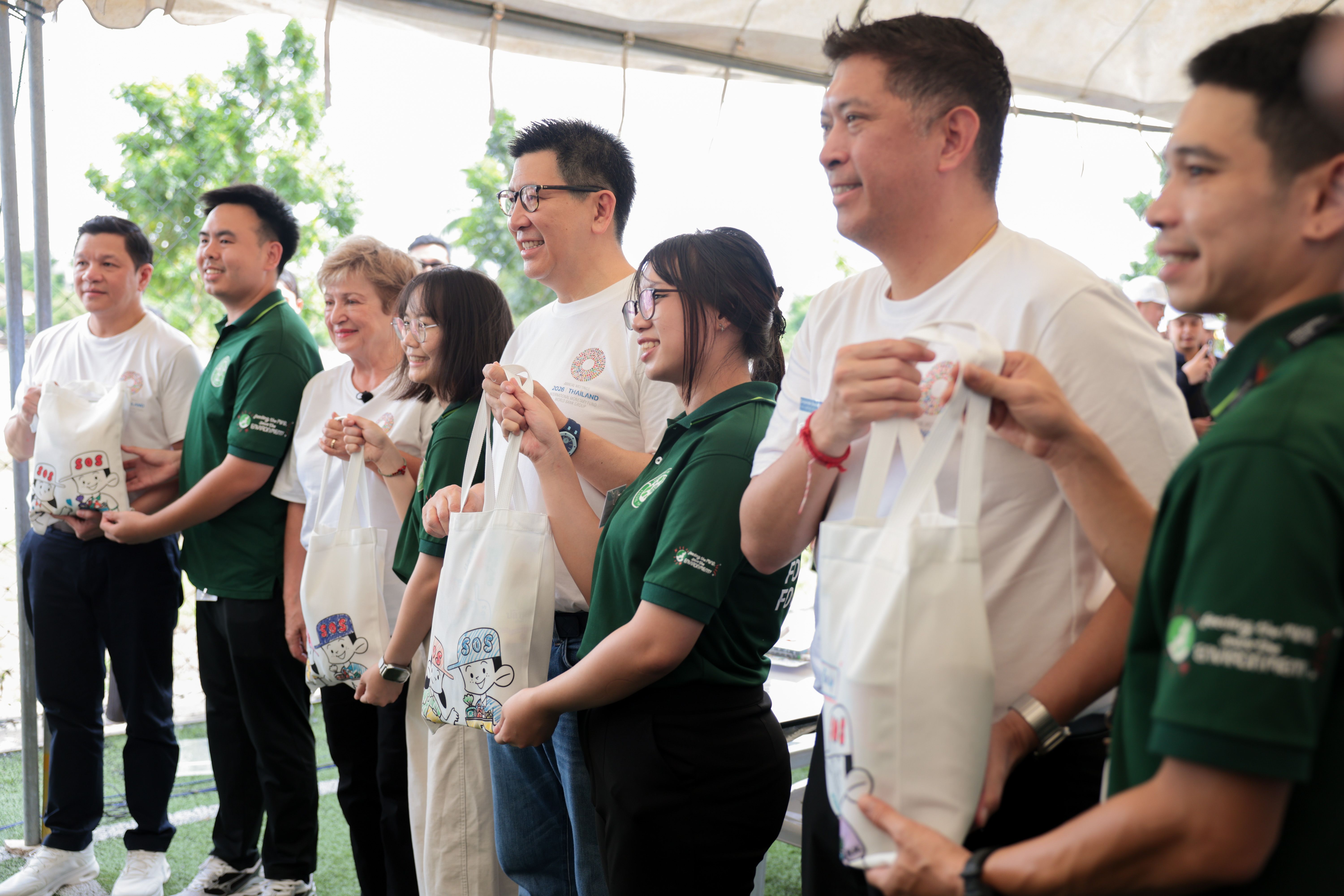 IMF CSR activity at Bo Farang Rim Nam community — 6
