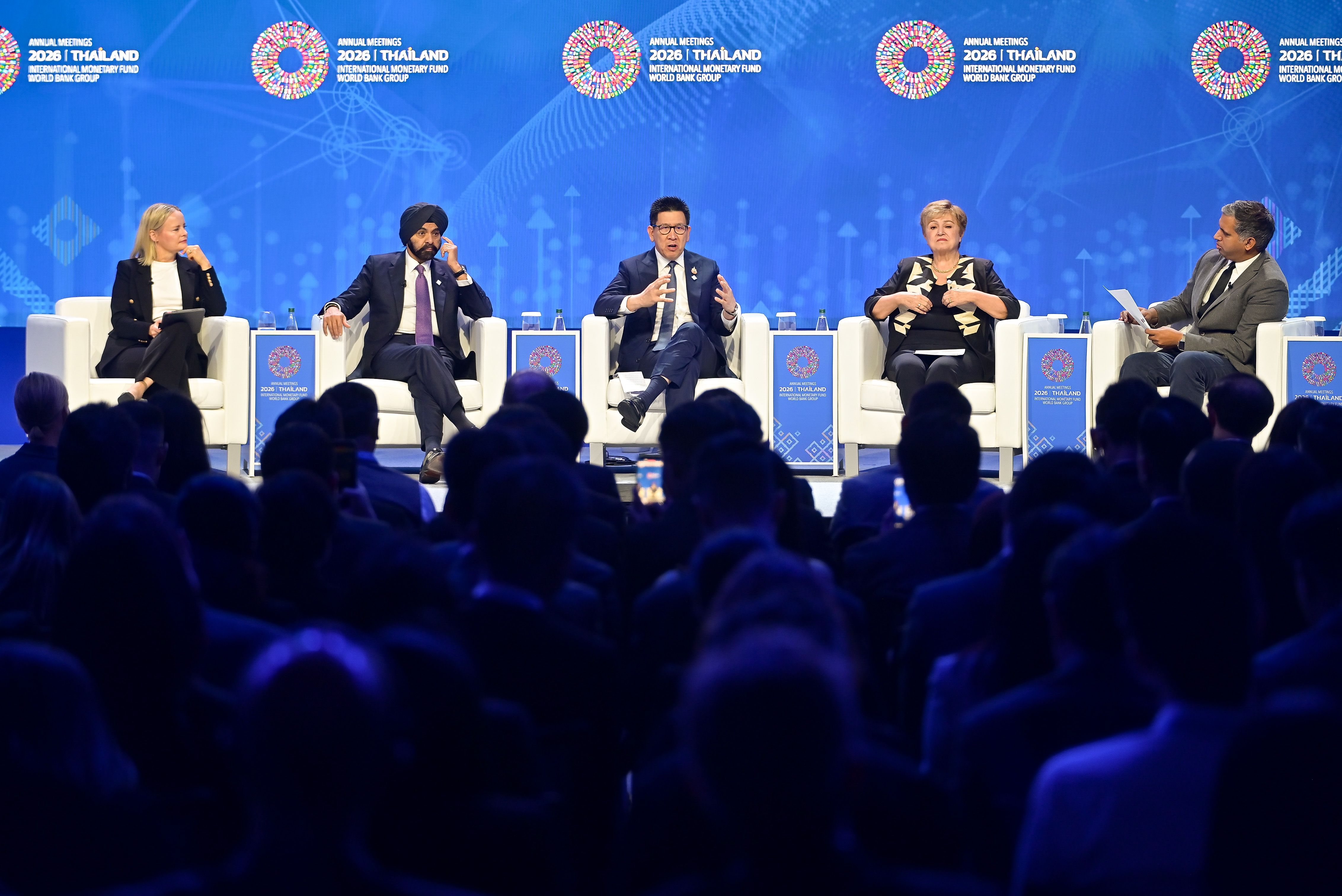 Building Resilience in a Fragmented World